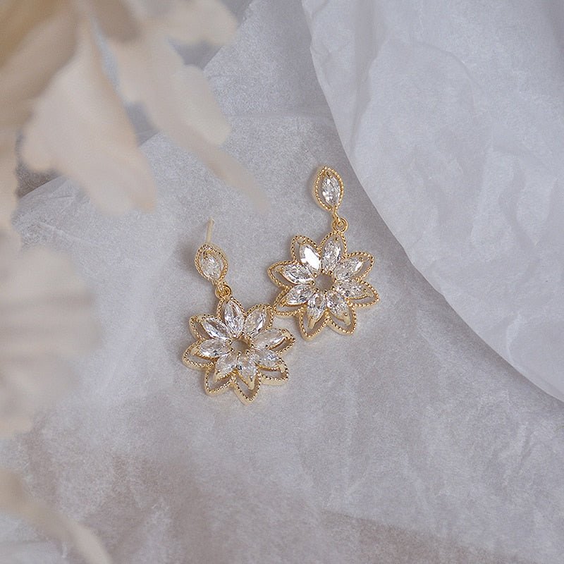 14K Plated Gold Dainty Flower Earrring - Orchid Unique
