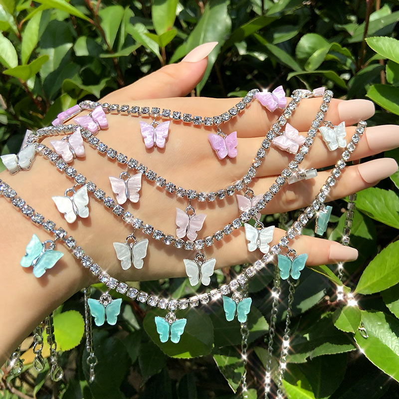 Fashion Butterfly Pendant Necklace - Orchid Unique