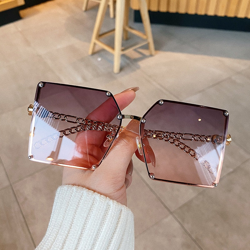 Oversize Sunglasses - Orchid Unique
