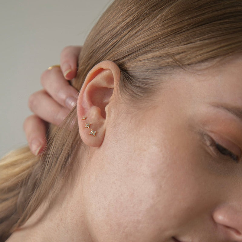 Dainty Small Flower Stud Earrings - Orchid Unique