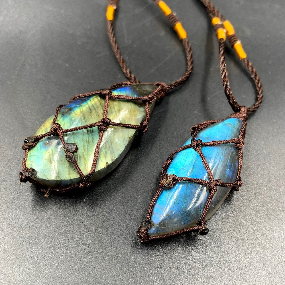 Natural Crystal Labradorite Stone Necklace - Orchid Unique