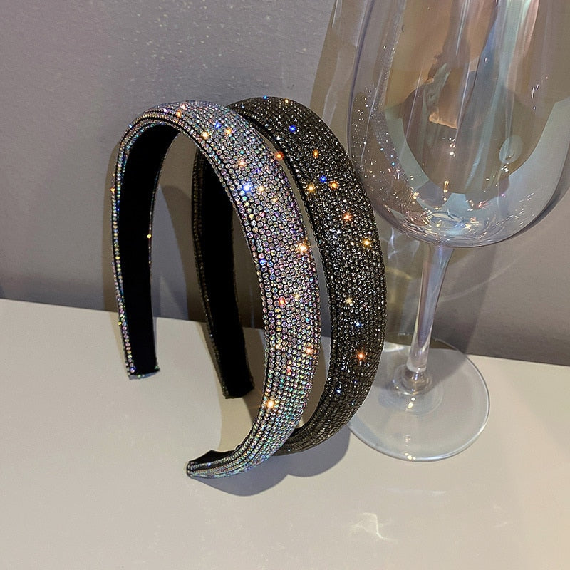Shiny Full Rhinestone Headbands - Orchid Unique  SPECIFICATIONS Metals Type: Zinc alloy Material: CRYSTAL Material: Metal,Rhinestone Item Type: Headband Item Type: Hairwear silver-black Shiny Full Rhinestone Headbands SPECIFICATIONS Metals Type: Zinc alloy Material: CRYSTAL Material: Metal,Rhinestone Item Type: Headband Item Type: Hairwear (Store description)  6 5 24921045  (Store description) 200001033:361180#silver-200001033:200003761#black silver-black Orchid  Hair Jewelry