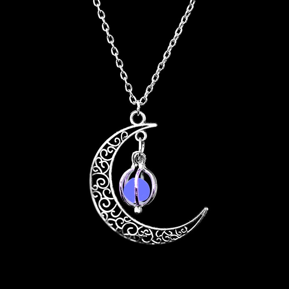 Vintage Glowing Moonstone Pendant Necklace - Orchid Unique
