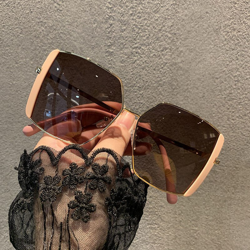 Oversize Sunglasses - Orchid Unique