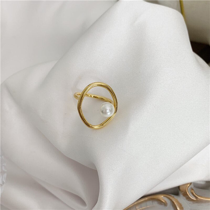 Dainty Faux Pearl Ring - Orchid Unique