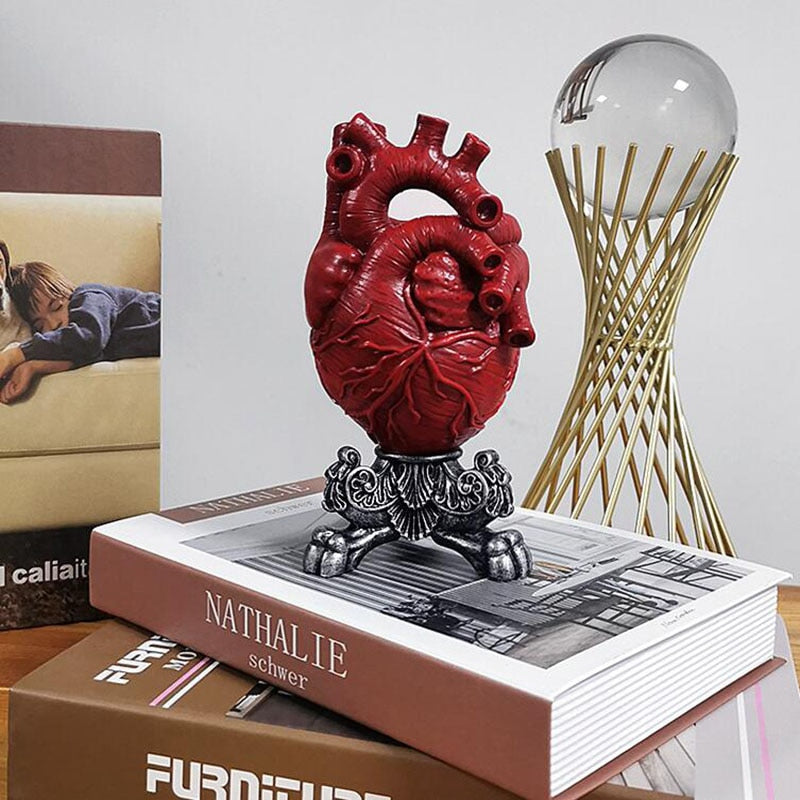 Heart-shaped Sculpture Statue-Vase - Orchid Unique