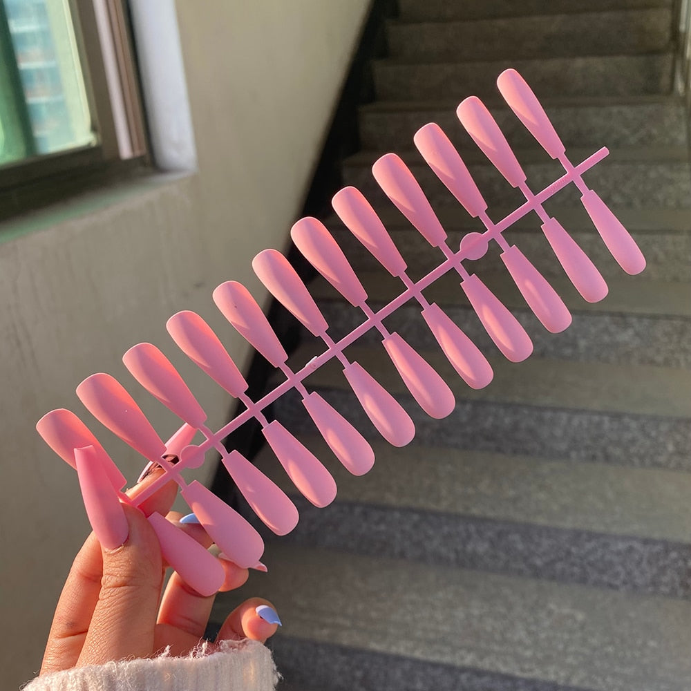 Matte Super Long Coffin False Nails - Orchid Unique