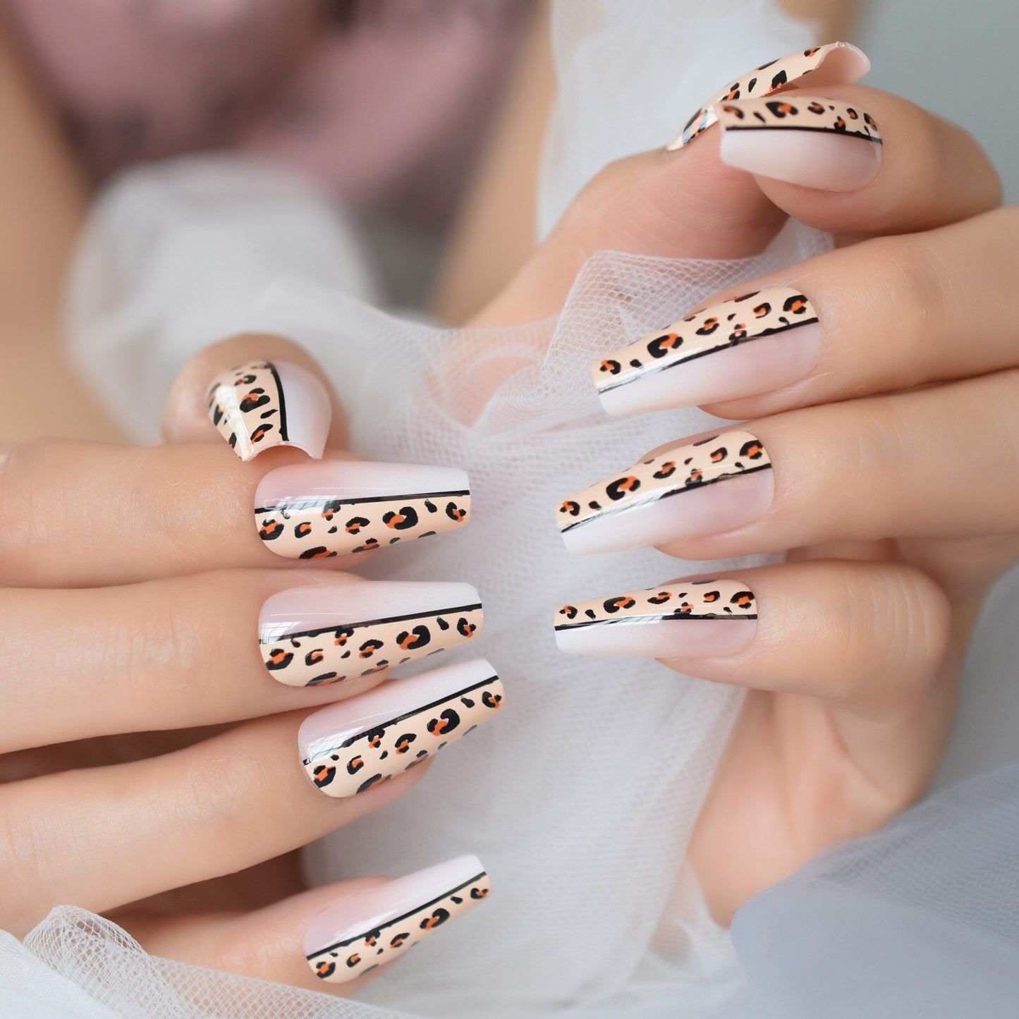 French Ballerina Coffin False Nails - Orchid Unique
