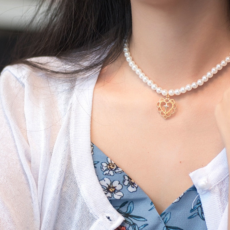 ZOVOLI Dainty Pearl Nicklace - Orchid Unique