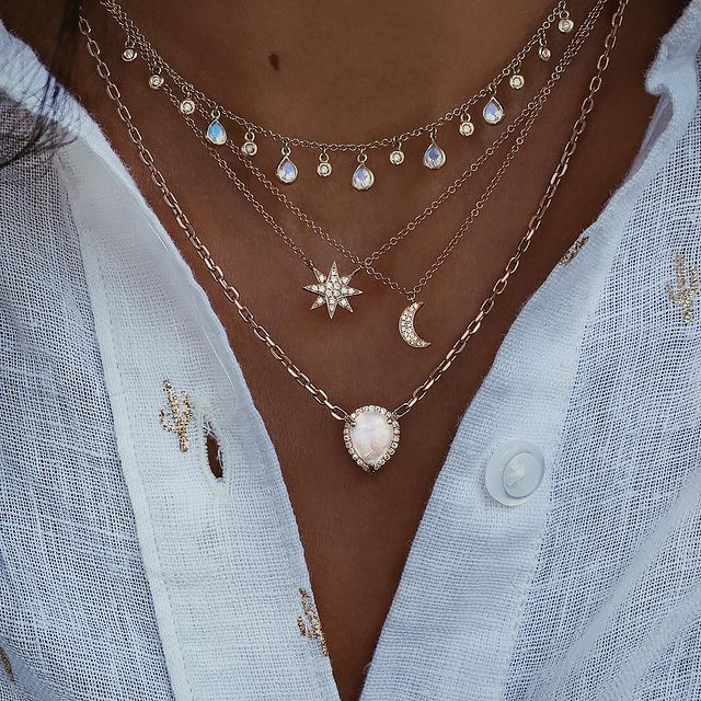 Crystal Stars Pendant Necklaces - Orchid Unique