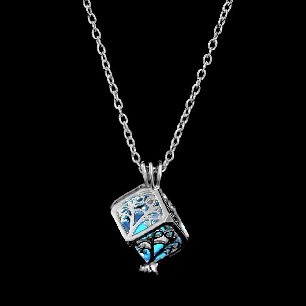 Vintage Glowing Moonstone Pendant Necklace - Orchid Unique
