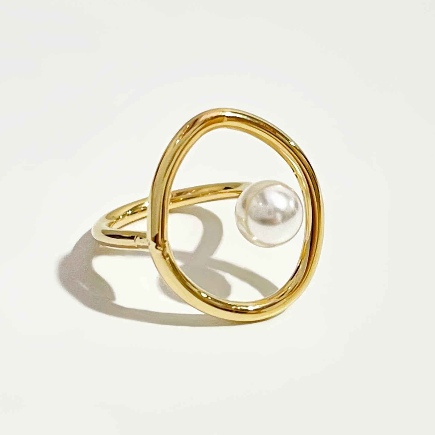Dainty Faux Pearl Ring - Orchid Unique