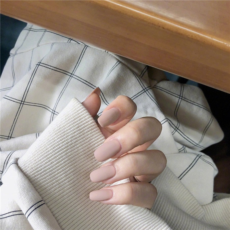 Short Coffin Fake Nails - Orchid Unique