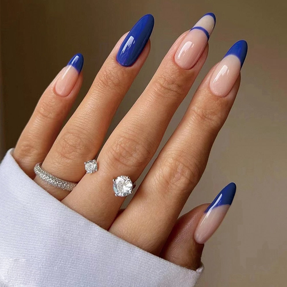 Almond Round Wavy False Nails - Orchid Unique