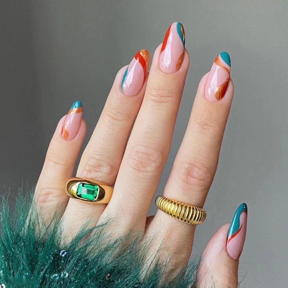 Almond Round Wavy False Nails - Orchid Unique