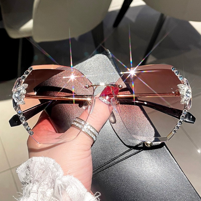 Retro Cutting Lens Gradient Sunglasses - Orchid Unique
