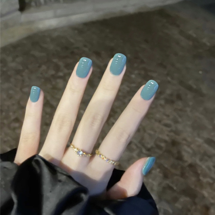 Short Coffin Fake Nails - Orchid Unique