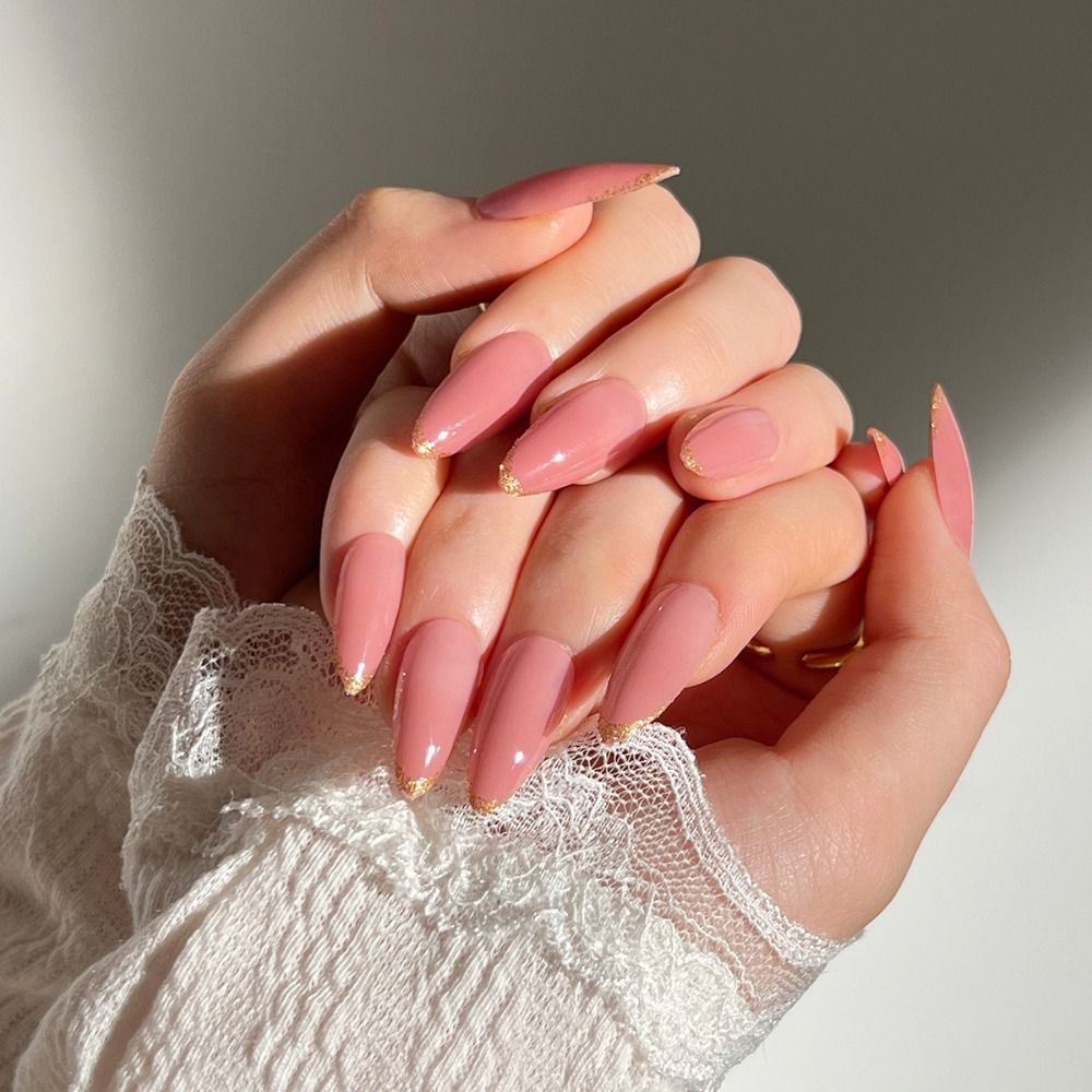 Almond Shape Fake Nails - Orchid Unique