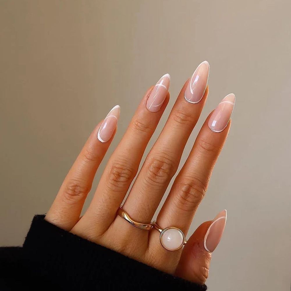 Almond Shape Fake Nails - Orchid Unique