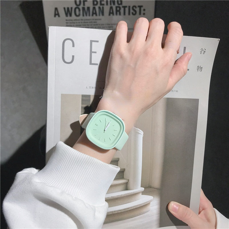 Trendy  Sporty-Casual Quartz - Orchid Unique