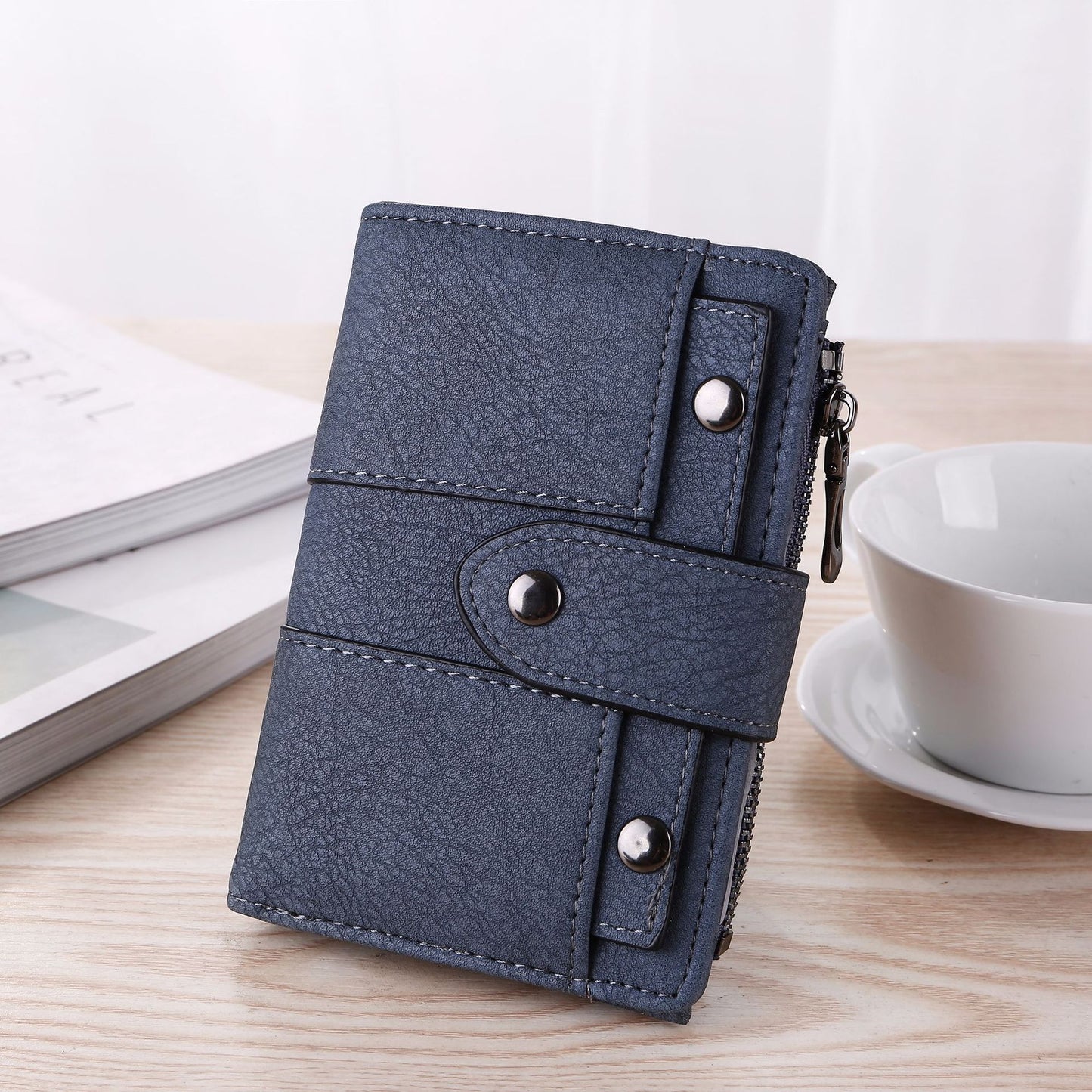 Simple Retro Rivets Wallet - Orchid Unique