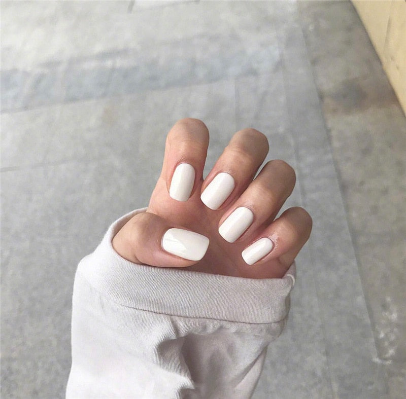 Short Coffin Fake Nails - Orchid Unique