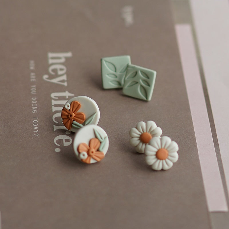 Handmade Crafts Molded Floral Earrings - Orchid Unique