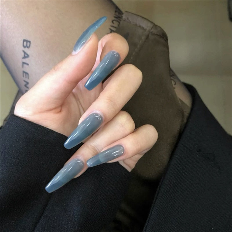 Short Coffin Fake Nails - Orchid Unique