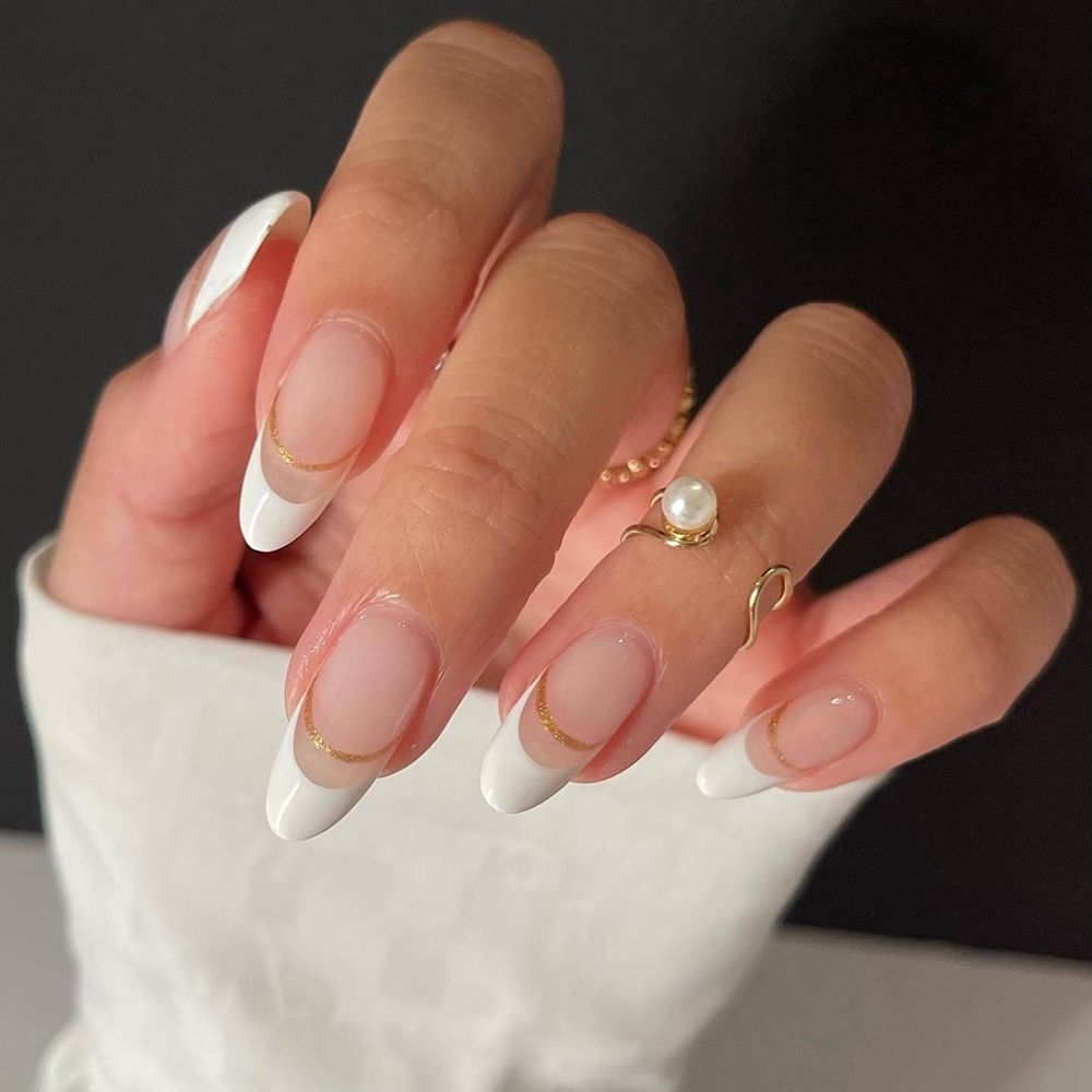 Almond Shape Fake Nails - Orchid Unique