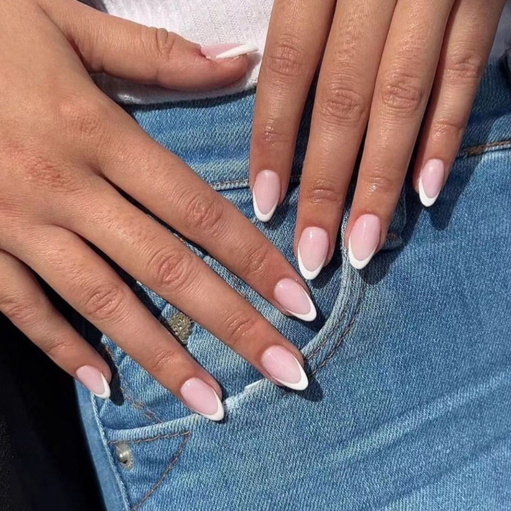 Almond Shape Fake Nails - Orchid Unique