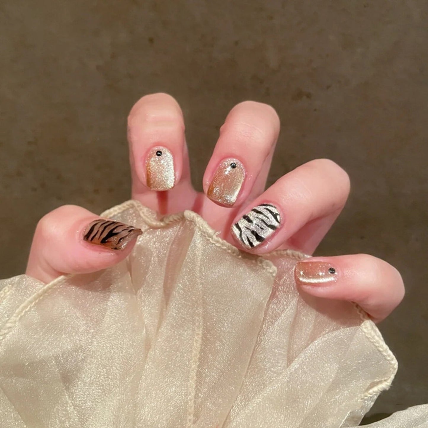 Cat Eye Phototherapy Nail Patch - Orchid Unique