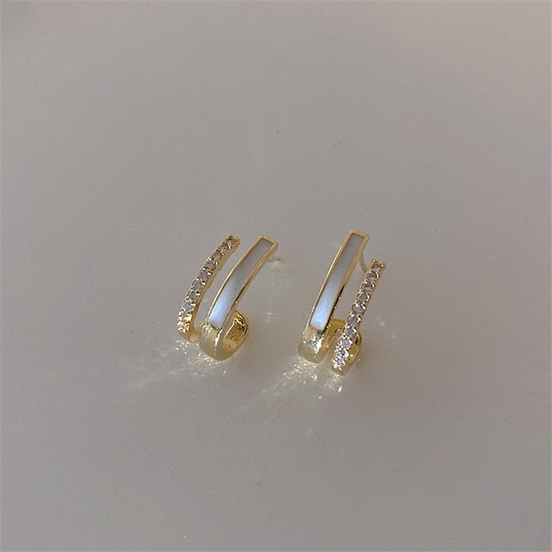 TRENDY U-shaped Earrings Dainty - Orchid Unique