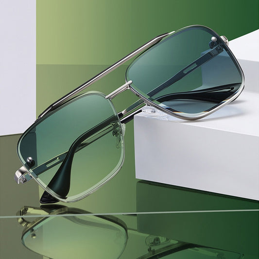 New Gradient Sunglasses - Orchid Unique