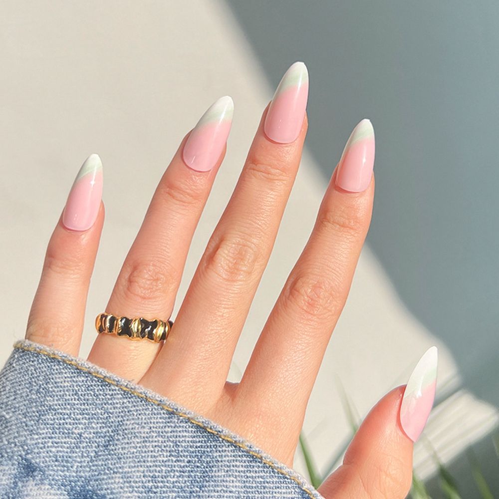 Almond Shape Fake Nails - Orchid Unique