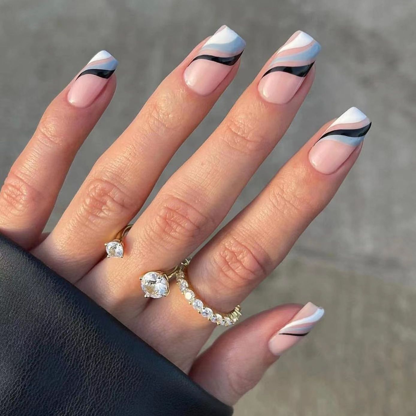 Wave Line Short Ballet French False Nails - Orchid Unique