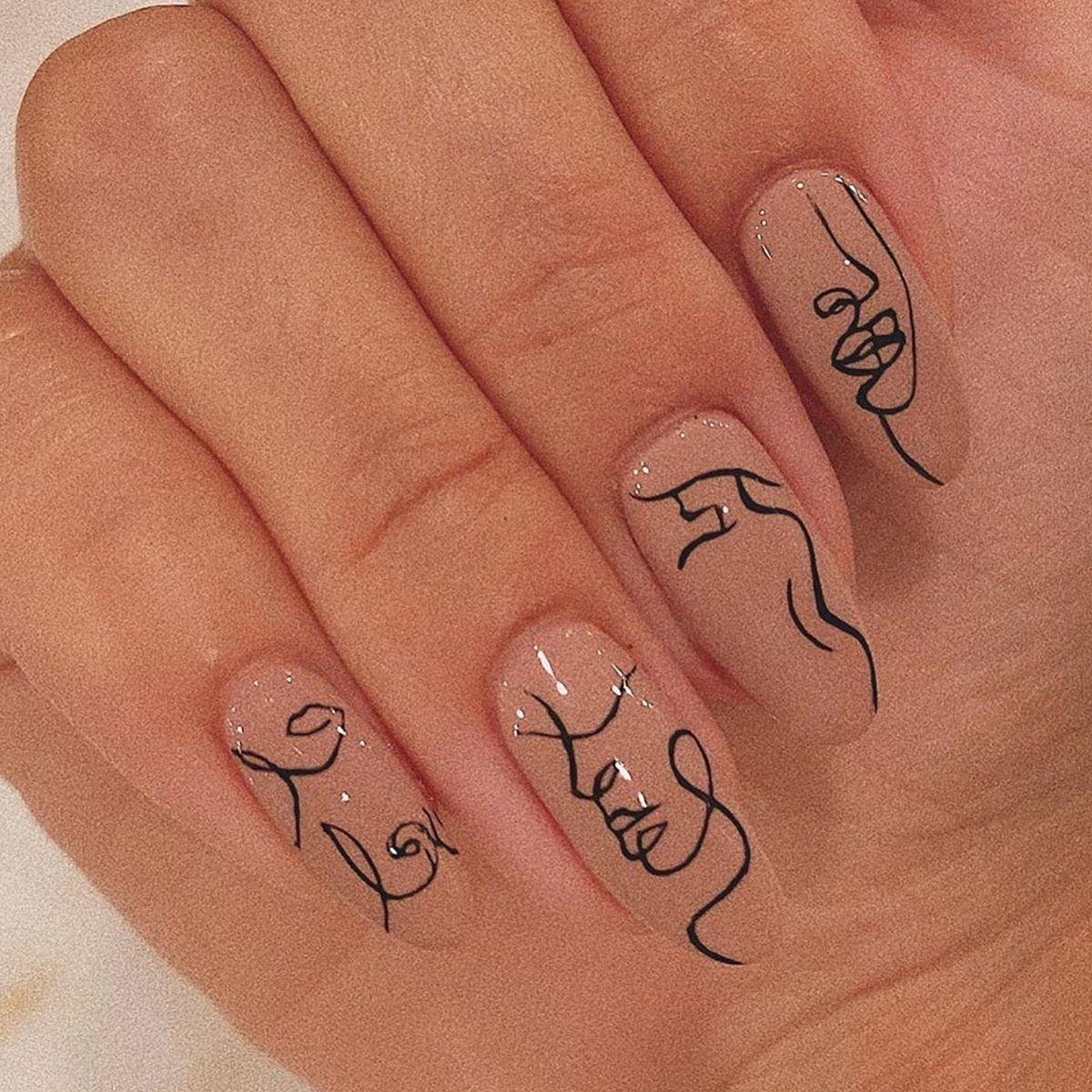 Charming Detachable Finished Fingernails - Orchid Unique