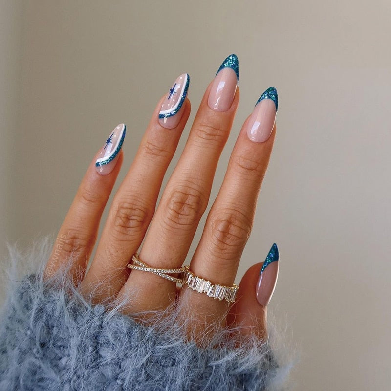 Almond Round Wavy False Nails - Orchid Unique