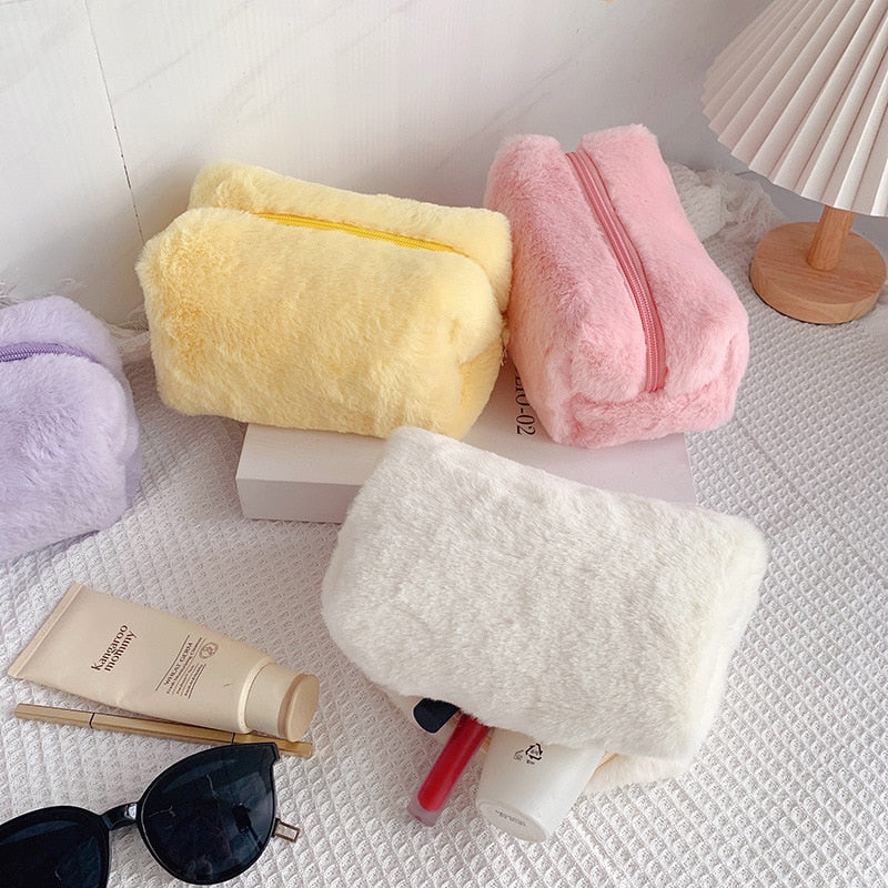 Fur Makeup Travel Bag - Orchid Unique
