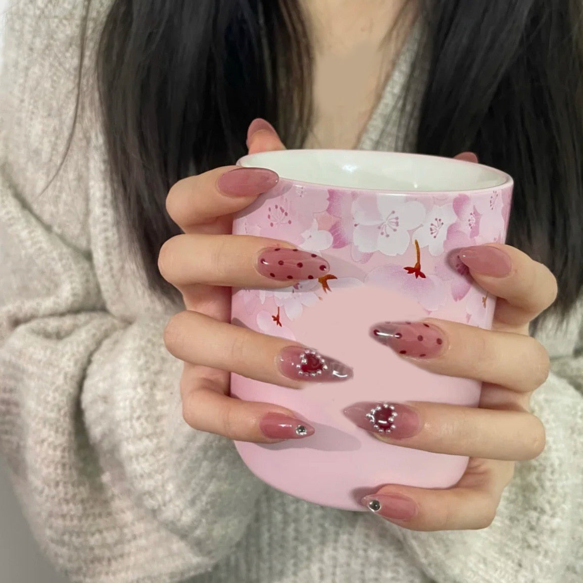 Mid-length Stiletto Nail Tips - Orchid Unique