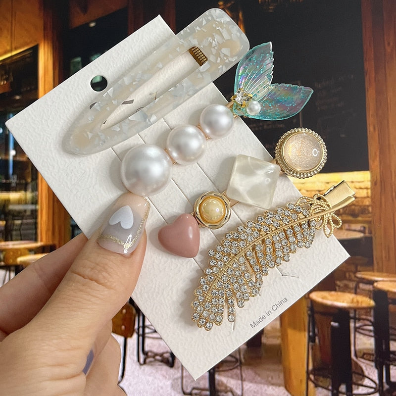 Fashion Pearl Acrylic Hair Clips - Orchid Unique