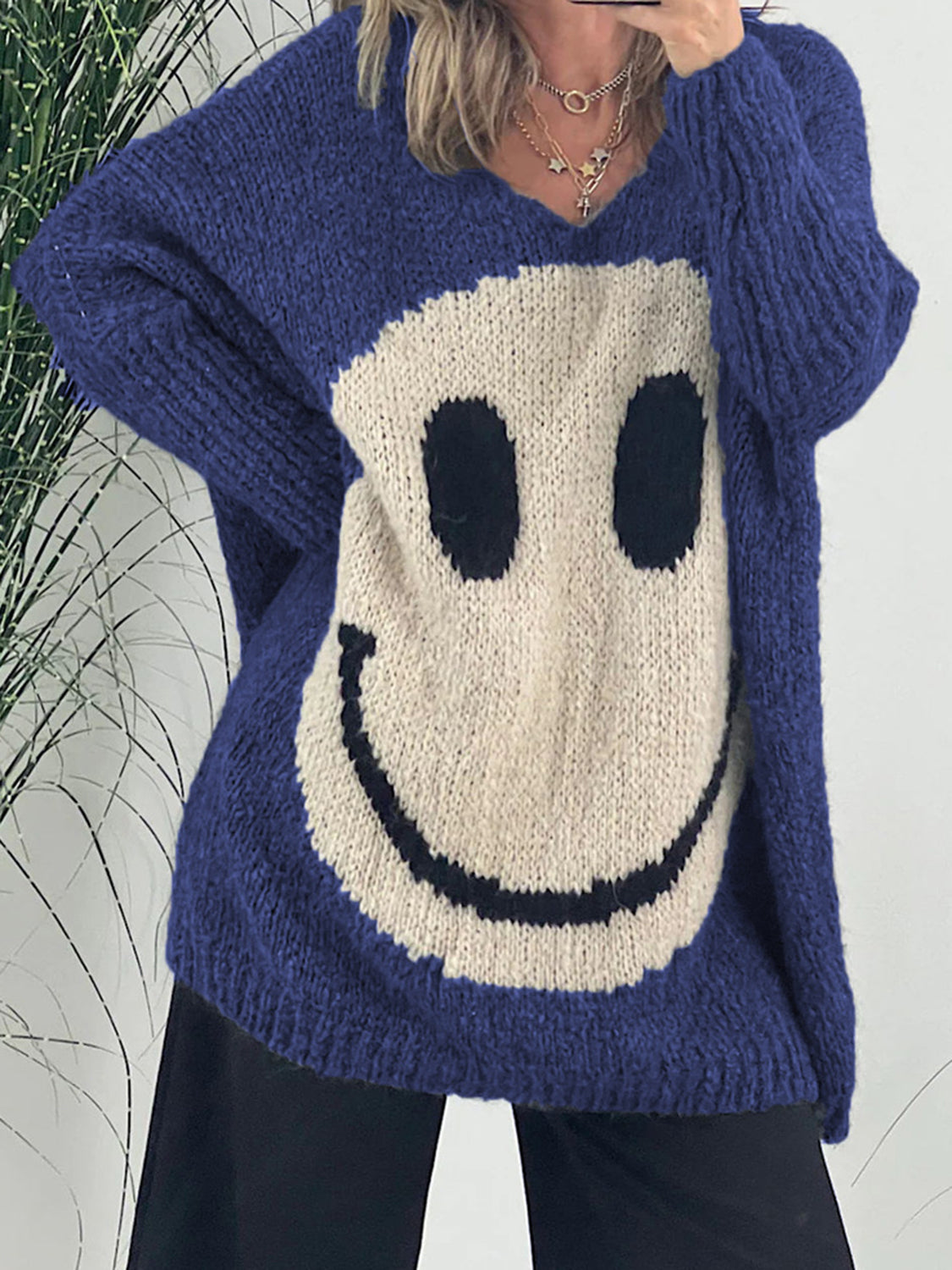 Smiling Face V-Neck Long Sleeve Sweater Orchid Unique 