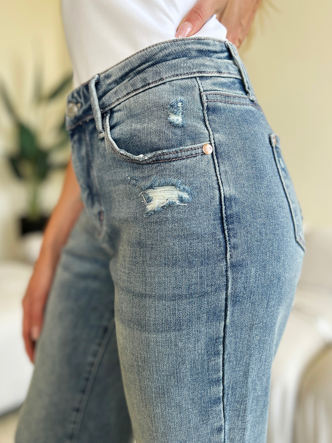 Judy Blue Full Size Mid Rise Distressed Straight Jeans Orchid Unique 