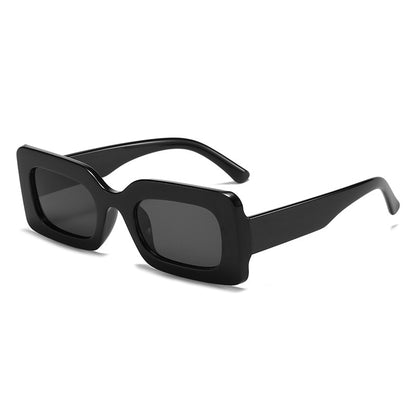 Vintage-inspired rectangle sunglasses