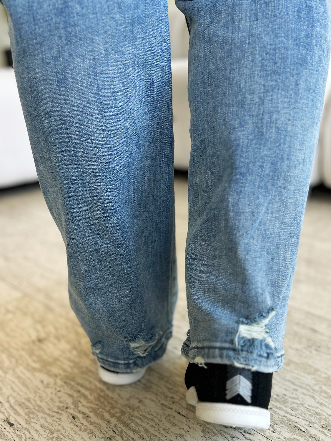 Judy Blue Full Size Mid Rise Distressed Straight Jeans Orchid Unique 