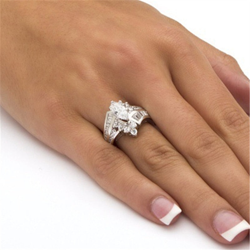 Luxury Oval White CZ Gold Ring - Orchid Unique 