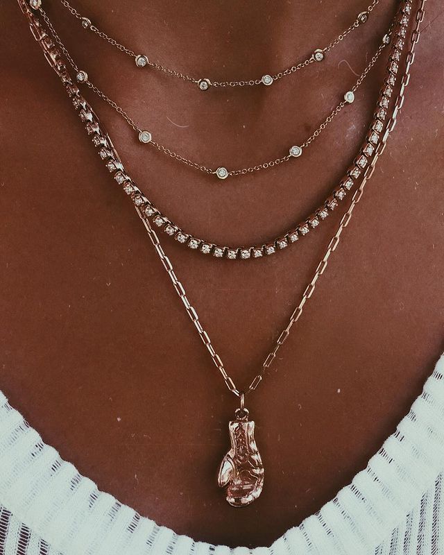 Crystal Stars Pendant Necklaces - Orchid Unique 