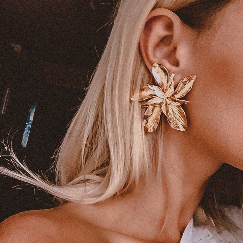 Trendy Attractive Big Earrings - Orchid Unique 